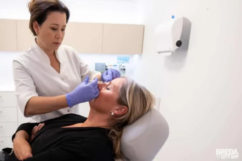 5bbdeb612a5ab0d8d3331969 large